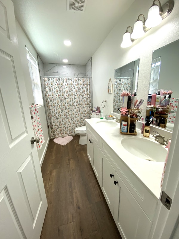 Foto del edificio - 417 Jasmine Ln