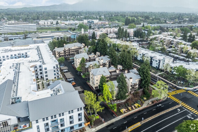 context - 99 Cleaveland Rd