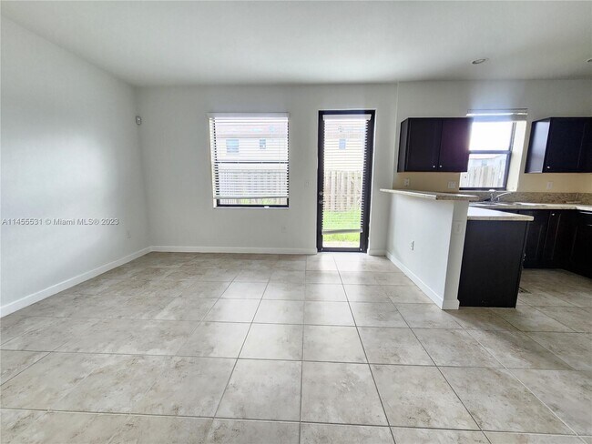 Foto del edificio - 11742 SW 238th St