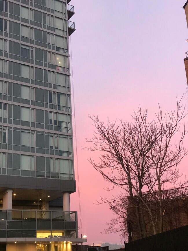 Foto del edificio - 1524 Sheepshead Bay Road