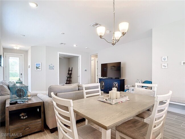 Foto del edificio - 16701 Seasons Coast Dr