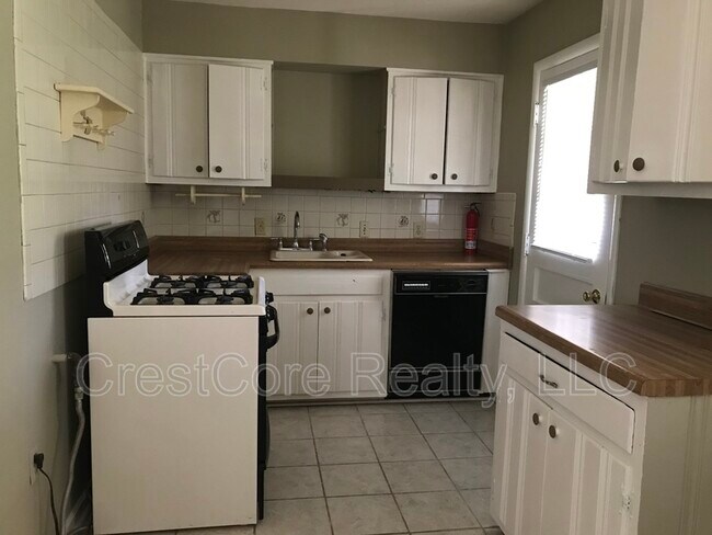 Foto del edificio - 4762 McCrory Ave