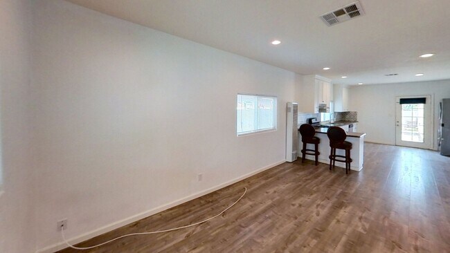 Foto del edificio - Nicely updated 2 bedroom, 1 bath home!
