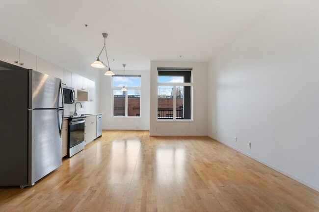 Photo - 618 NW 12th Ave Apartment