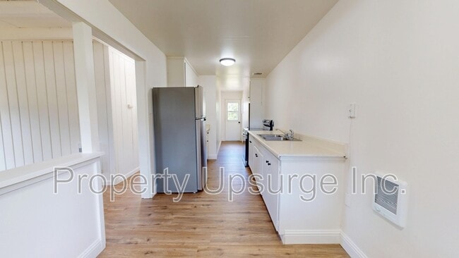 Building Photo - 1167 Orange Ave