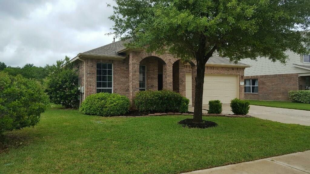 Primary Photo - 913 Brighton Pl