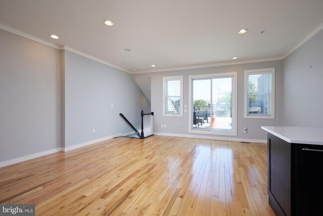 Building Photo - 1326 Riggs St NW