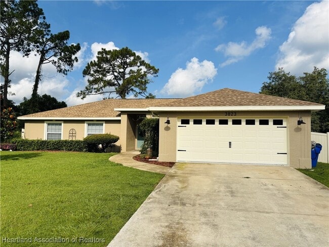 Building Photo - 3823 El Rado Ave