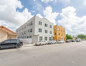 Building Photo - 1051 NW 2nd St