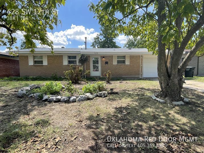 Primary Photo - 628 SW 12th St