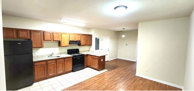 Foto del edificio - 173 36th St NE