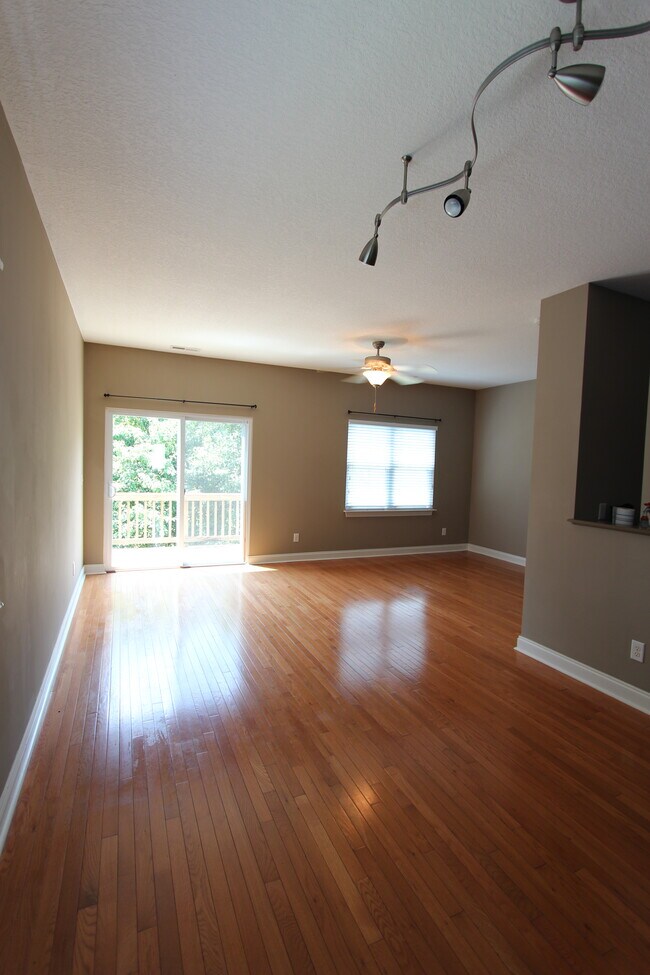 Foto del edificio - 22 Ravenmont Way