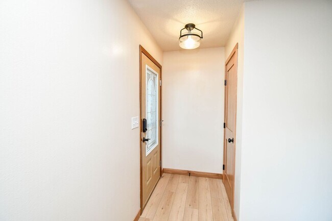 Foto del edificio - 602 E 57th St