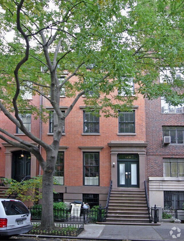 Foto del edificio 11/10/06 - 120 W 12th St