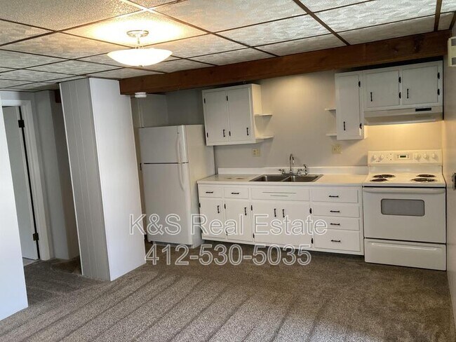 Foto del edificio - 411 Steck St