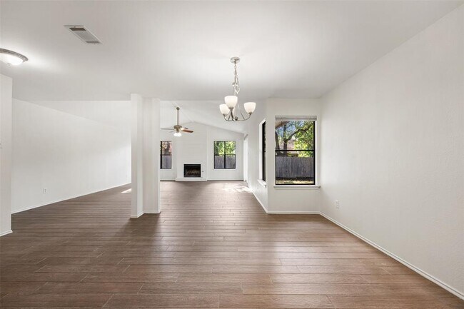 Building Photo - 11464 Bristle Oak Trail
