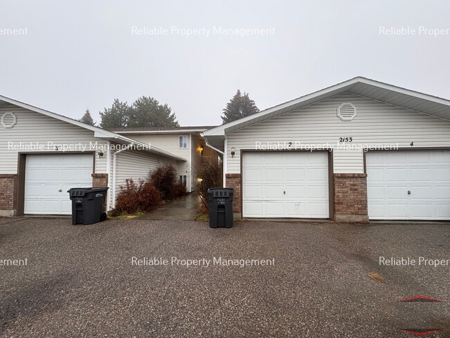 Building Photo - 2153 Stace St