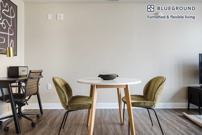 Foto del edificio - 443 New York Ave NW