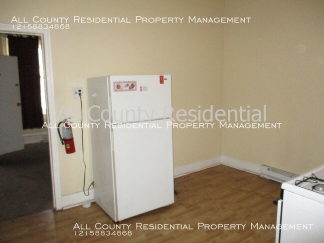 Building Photo - 5700 Chestnut St