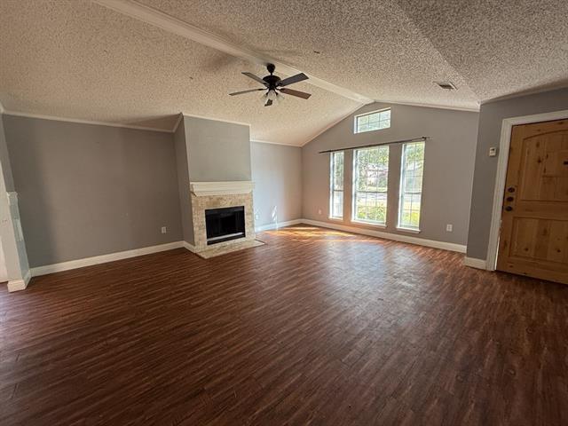 Building Photo - 1116 Hidden Creek Dr