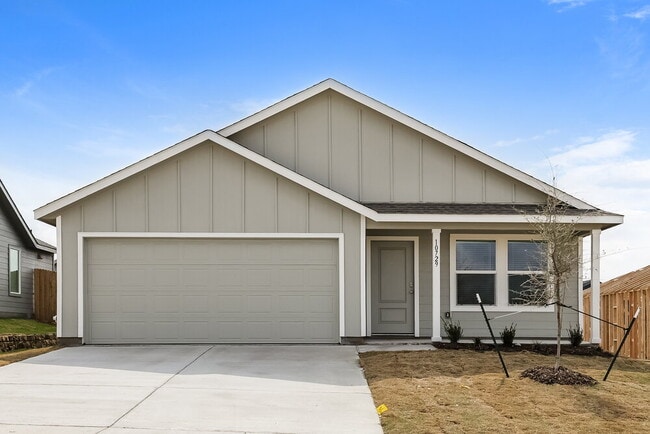 Building Photo - 10729 Revolver Dr