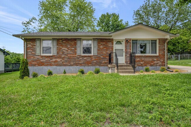 Foto del edificio - Goodlettsville Gem in Quiet Neighborhood -- Just a Block From Playground!