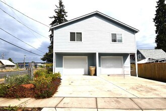 Building Photo - 1307 22nd Ave