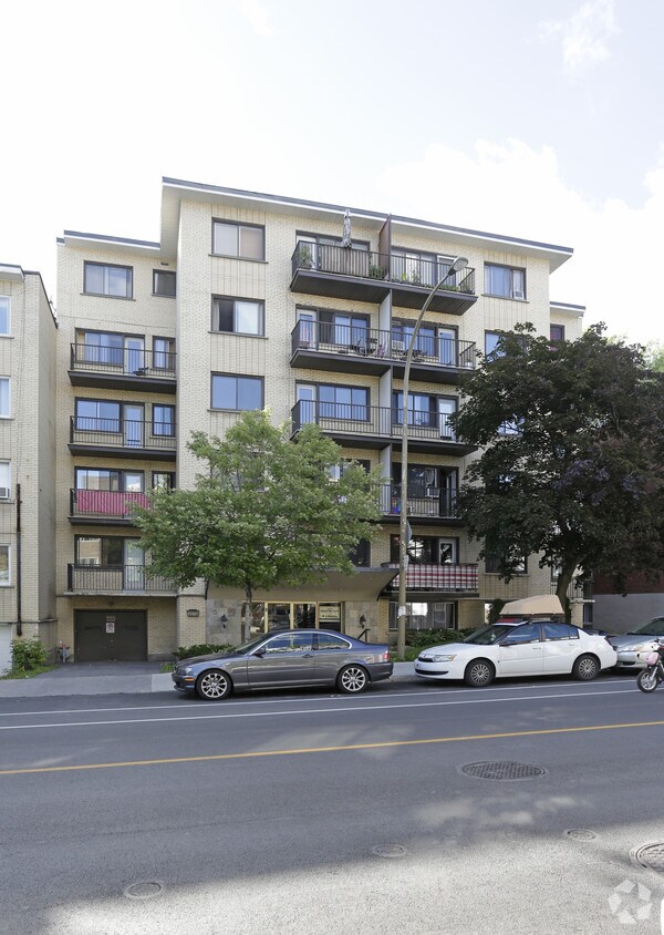 Primary Photo - Le 3375 Édouard-Montpetit