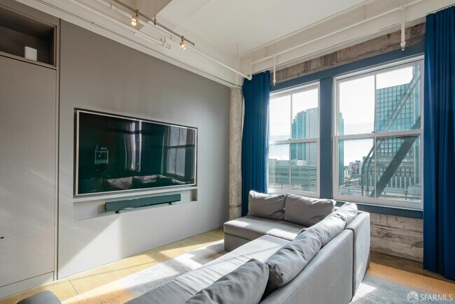 Foto del edificio - 2 Mint Plaza