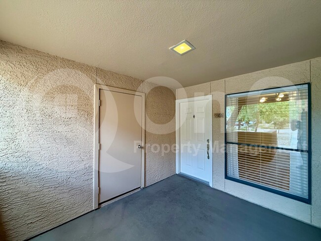 Building Photo - 1340 N Recker Rd