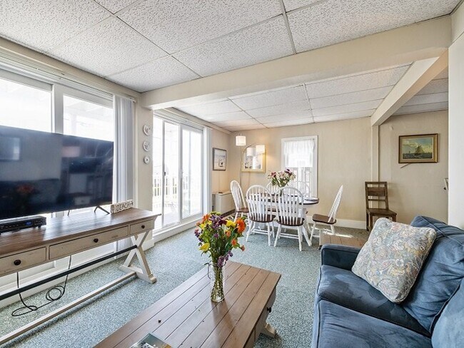 Foto del edificio - 281 Beach Ave
