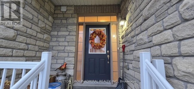 Building Photo - 45 Greenwood Dr