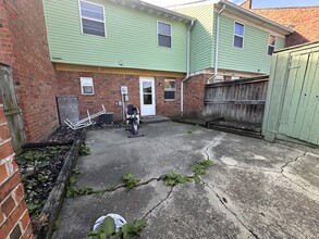 Building Photo - 6322 Commons Dr