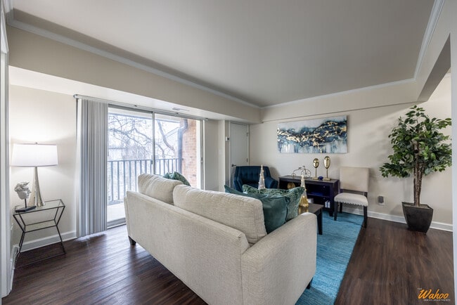 Photo - University Heights Apartments