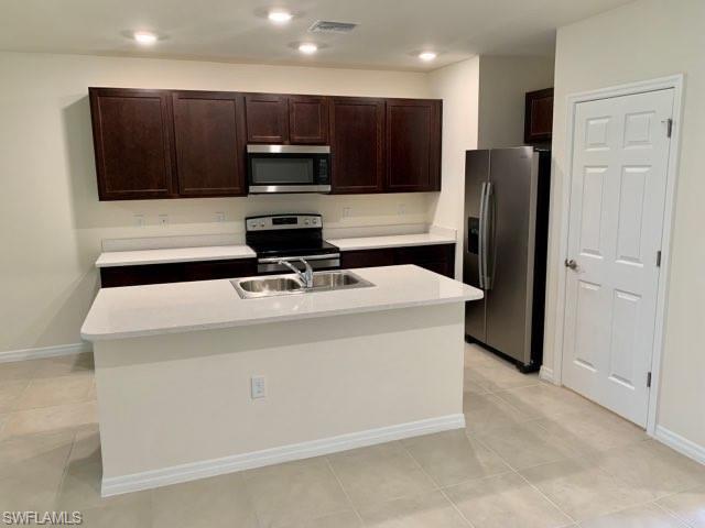 Foto del edificio - 15381 Wildflower Cir