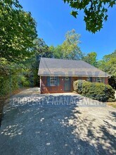 Building Photo - 2933 Adkisson Dr
