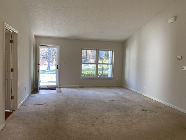 Foto del edificio - 129 Golanvyi Trail