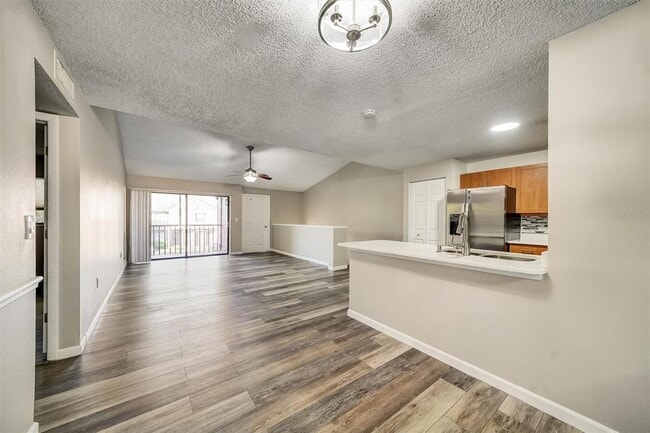 Building Photo - 5729 Baywater Dr