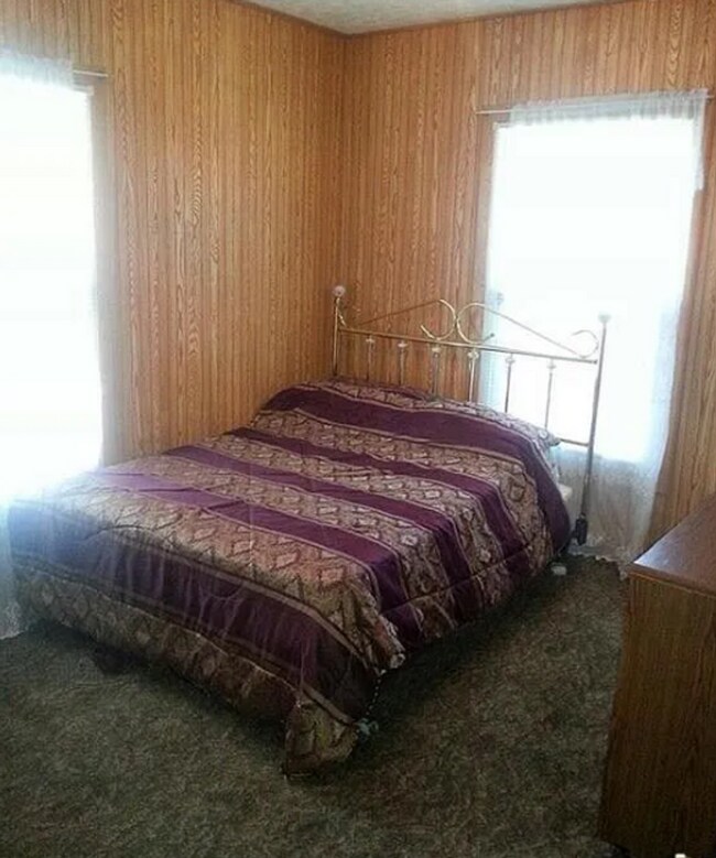 Foto del edificio - !HALF OFF FIRST MONTHS RENT SPECIAL! 5 bedroom 2 bath House