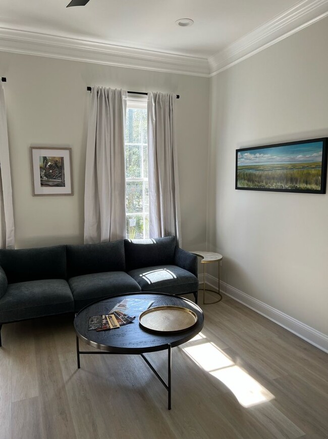 Foto del edificio - 702 Tattnall St