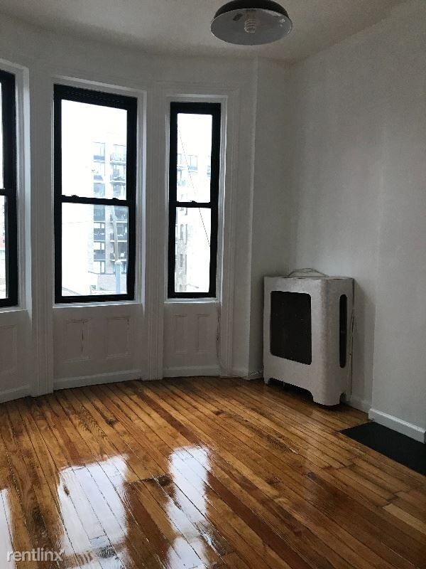 Foto del edificio - 3 br, 1 bath Apartment - 49 6th Ave