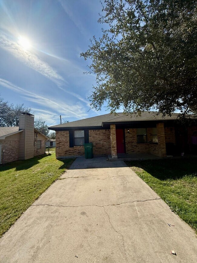 Foto del edificio - 1610 Indian Trail