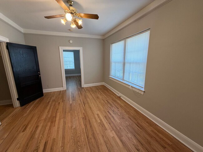 Foto del edificio - 432 E Lytle St