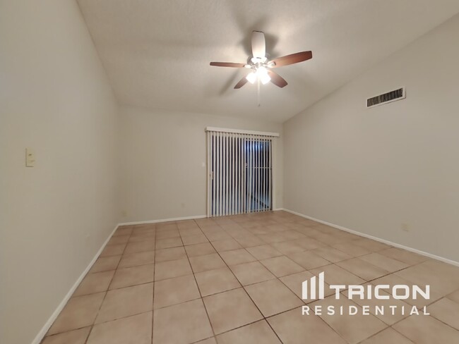 Foto del edificio - 4660 N 75th Ln