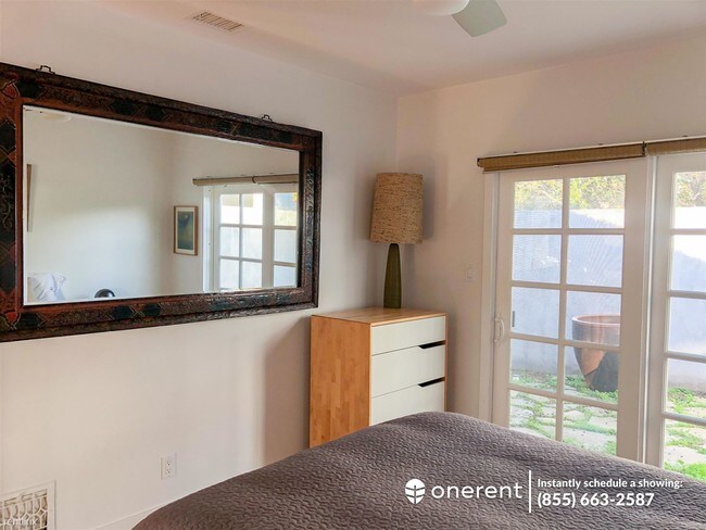 Building Photo - 2 br, 2 bath House - 120 Redwood St -