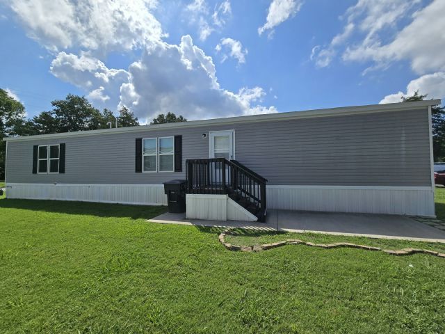 Building Photo - 1325 Wenlon Dr