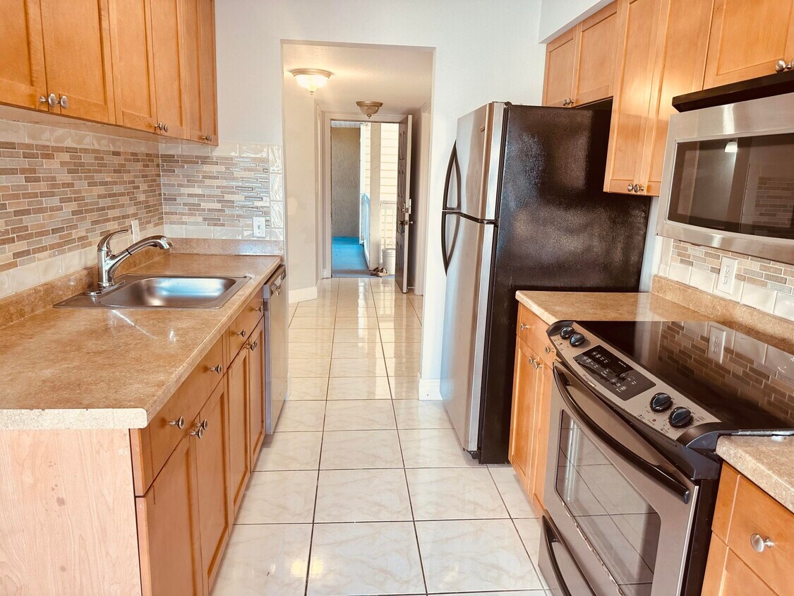 Foto principal - 225 S Tropical Trail