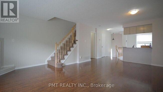 Building Photo - 1530-1530 Reeves Gate