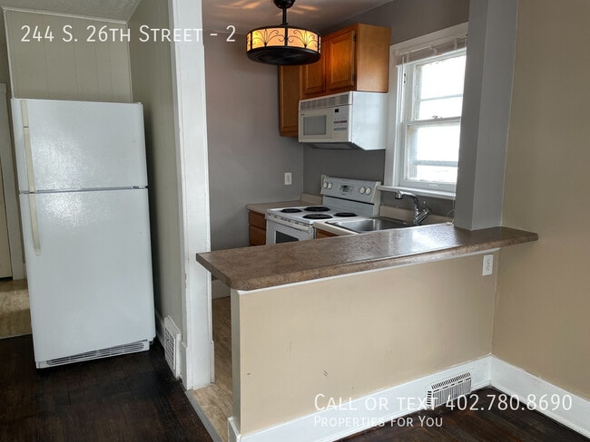 Foto del edificio - 244 S 26th St