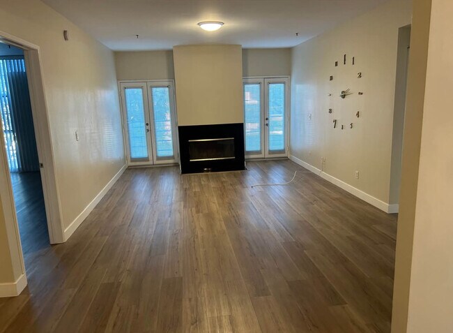 Sala de estar - 5350 White Oak Ave